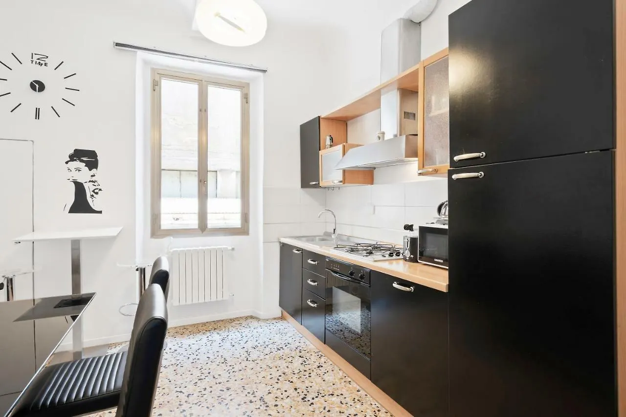 Carpe Diem Arno Apartment Florence 0*,  Italy