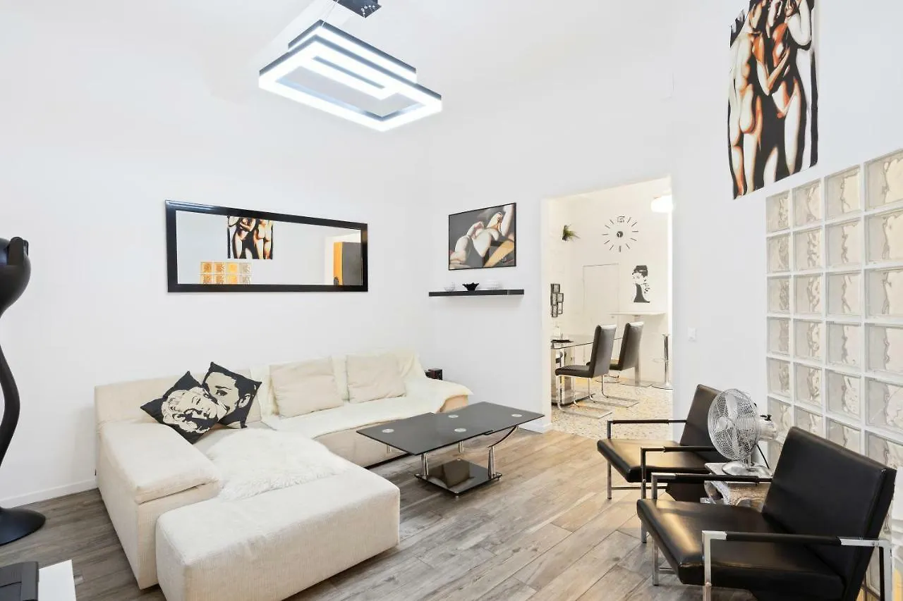 Carpe Diem Arno Apartment Florence Italy