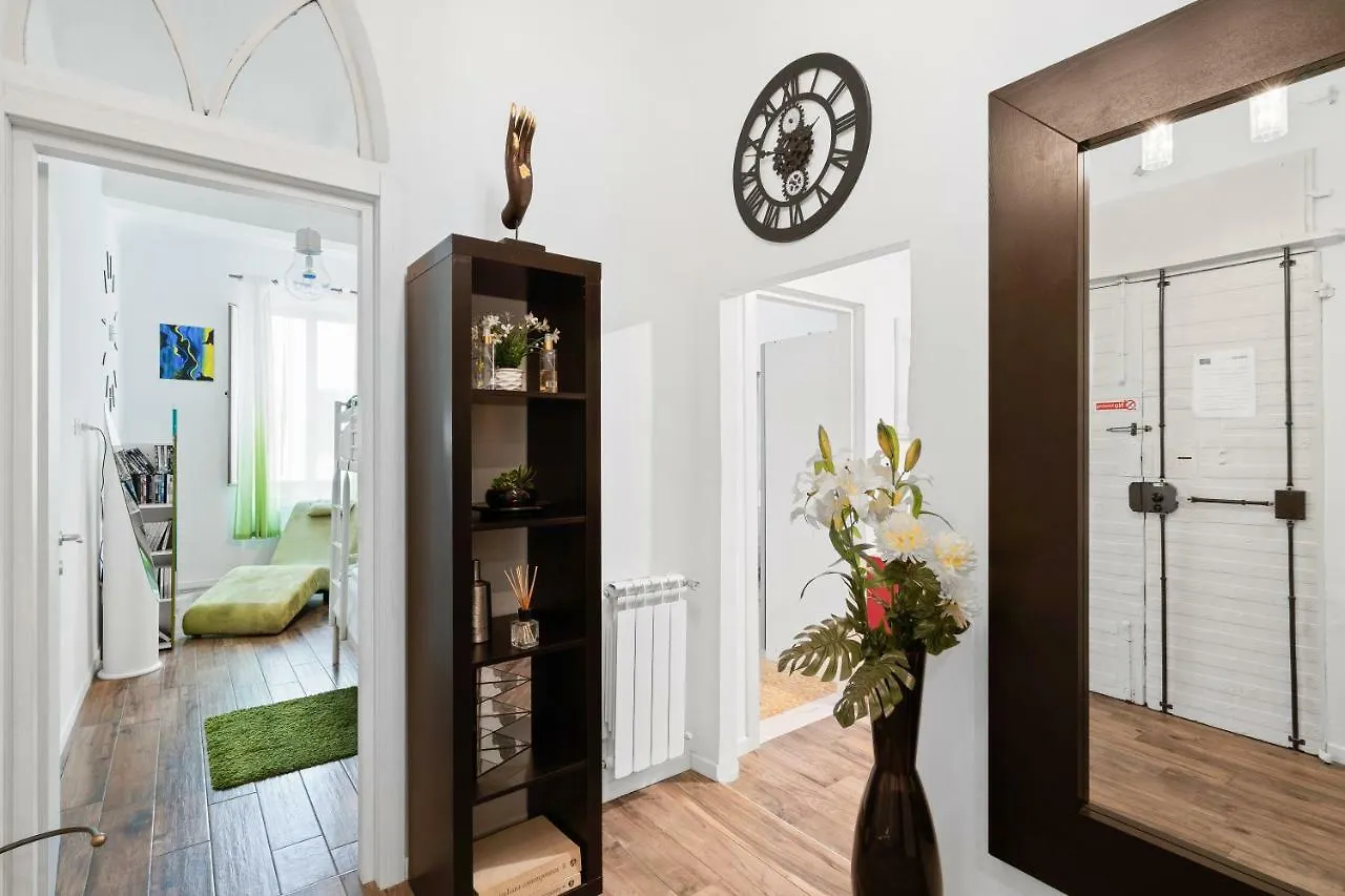 Carpe Diem Arno Apartment Florence Italy